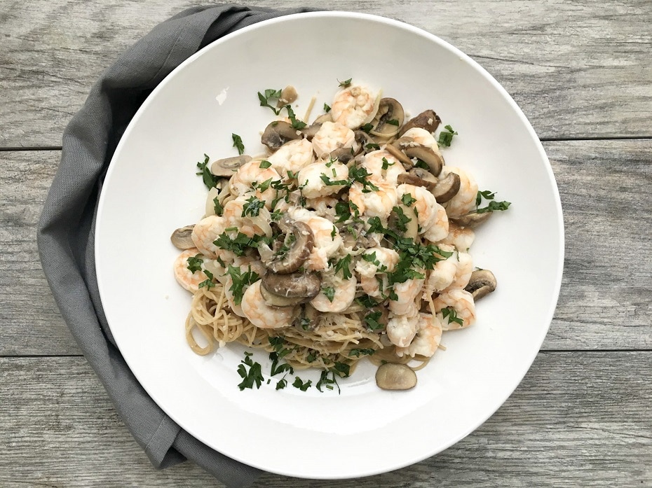 white-wine-lemon-garlic-shrimp-pasta-3